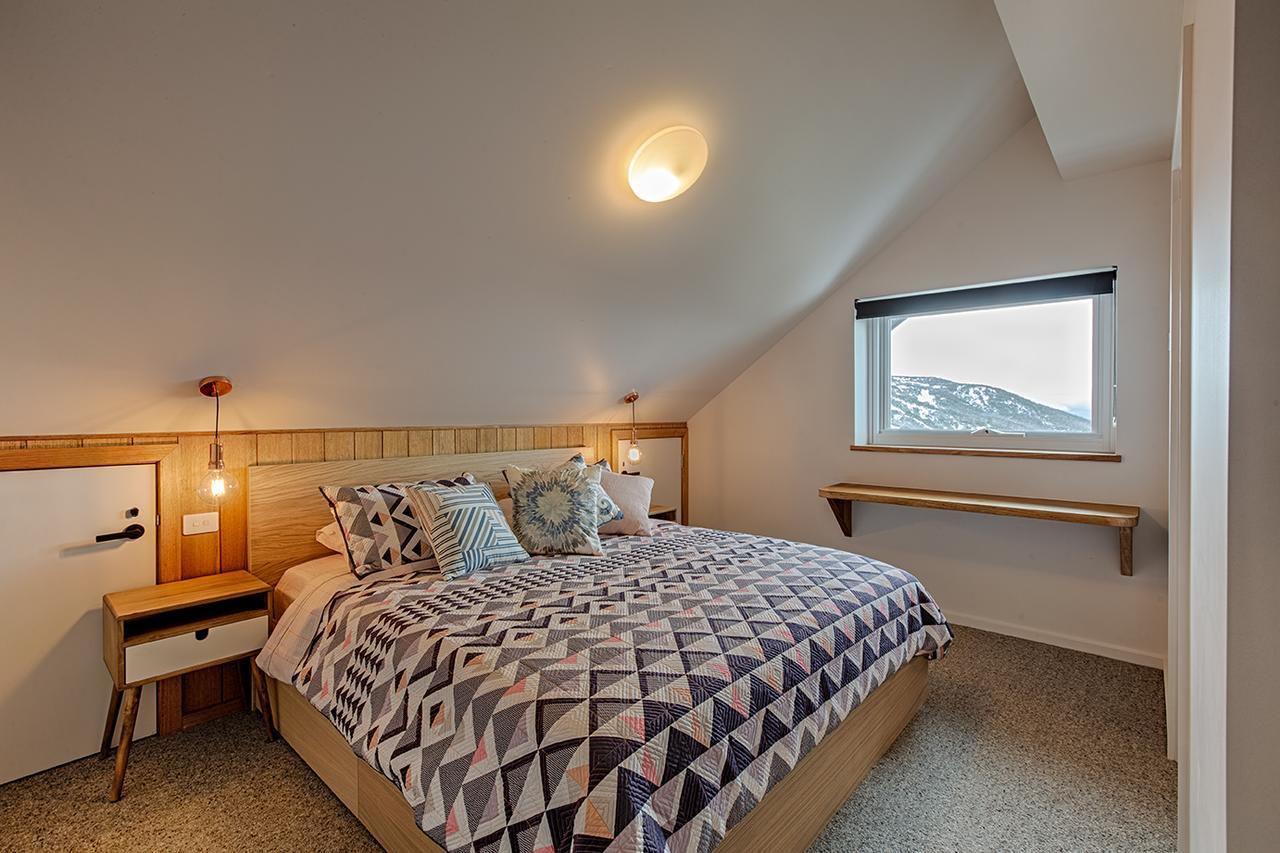 Le Chalets- King Of The Mountain- Sleeps 18 By Abm Falls Creek Eksteriør bilde